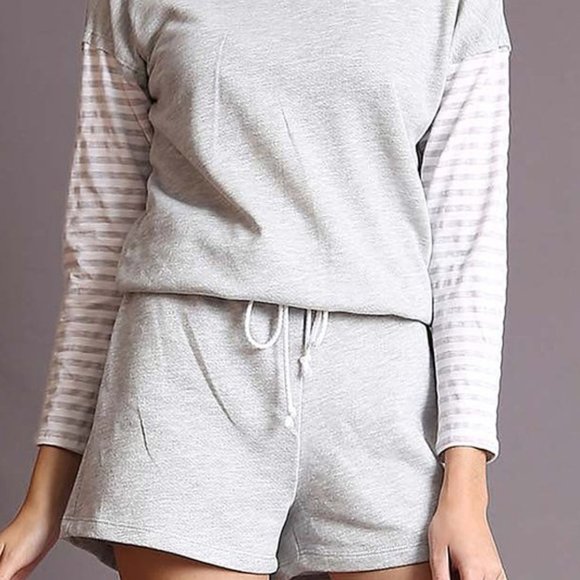 Drawstring waist tie Romper - Picture 5 of 5